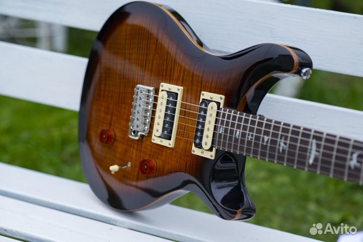 PRS SE Custom 24 Black Gold burst электрогитара