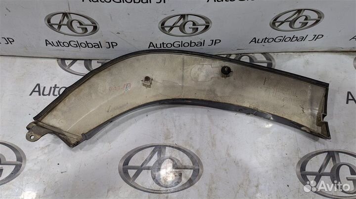 Молдинг/накладка двери задней левой Toyota Land Cruiser