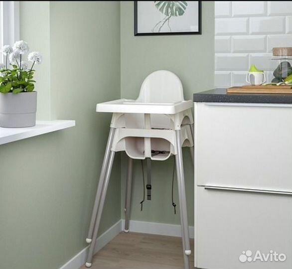 Детский стул и стол для кормления IKEA