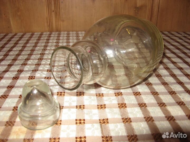 Кувшинчики, графинчики