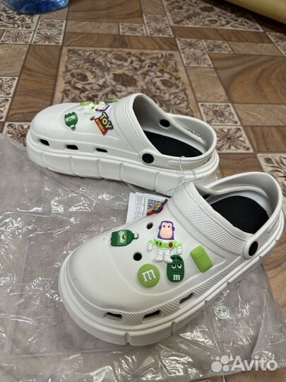 Crocs женские кроксы