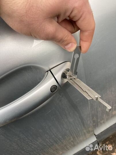 Вскрытие авто, восстановление ключей