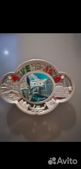 Магнитики на холодильник