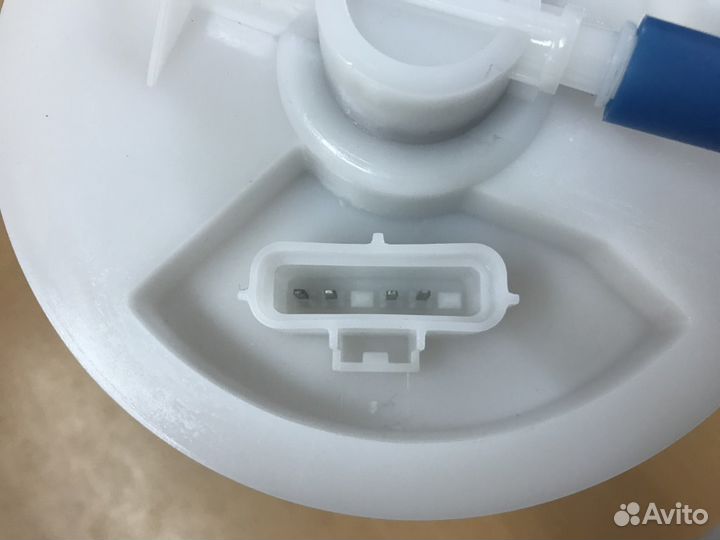 Бензонасос в сборе Ford Focus 2