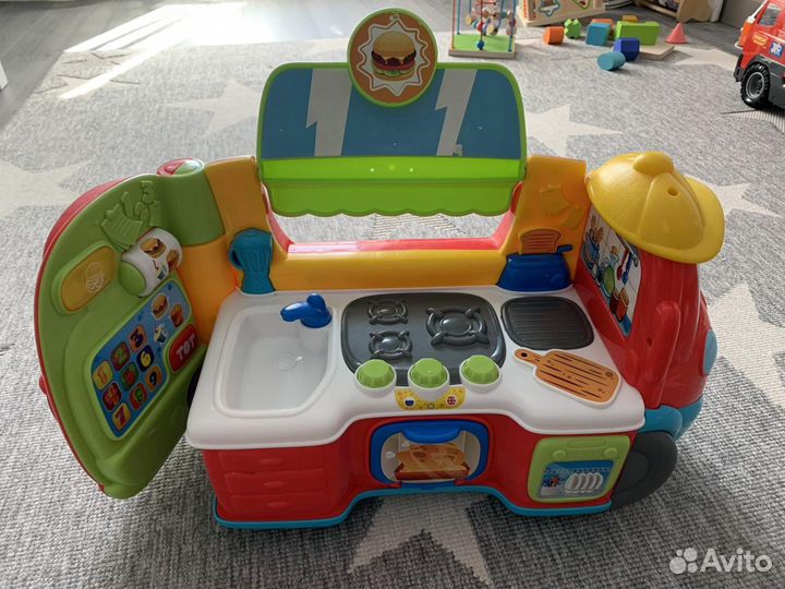 Игрушка Chicco фургон-кухня