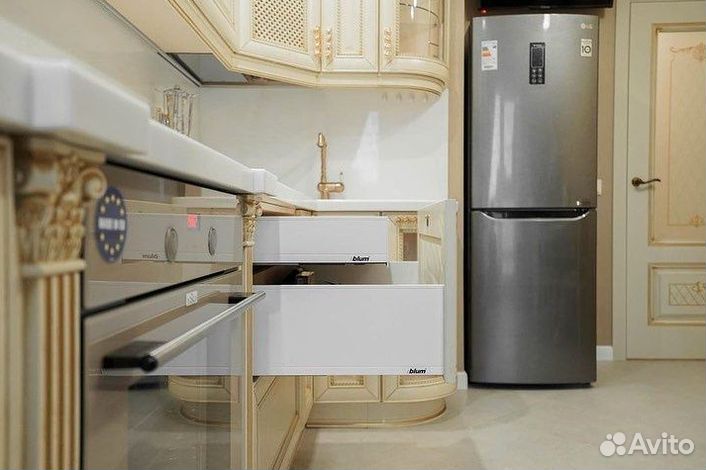 Кухонный гарнитур эмаль / патина