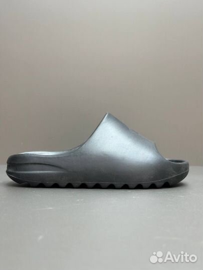 Тапки adidas yeezy slide