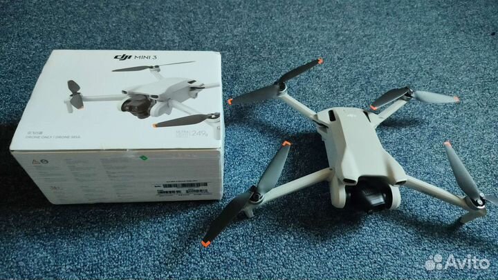 Дрон квадрокоптер