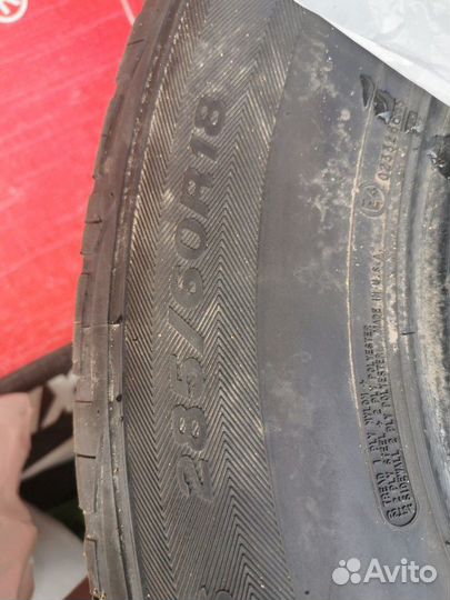 Cooper Discoverer A/T 285/60 R18