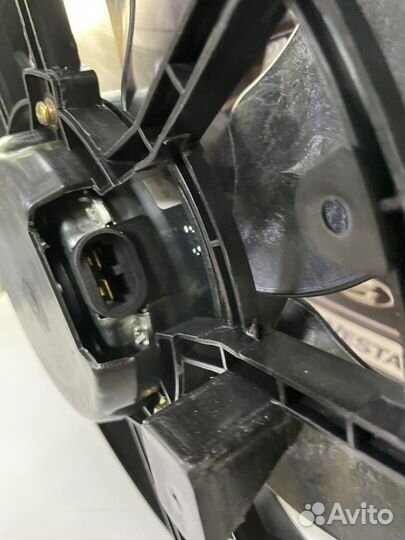 Вентилятор охлаждения Vesta Logan Sandero