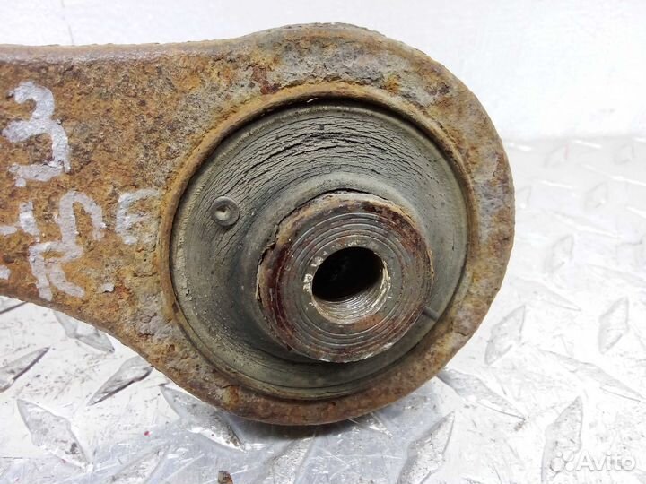 Рычаг передний правый нижний Honda Ridgeline 1