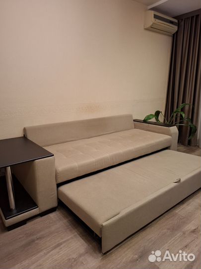 Диван прямой раскладной бу