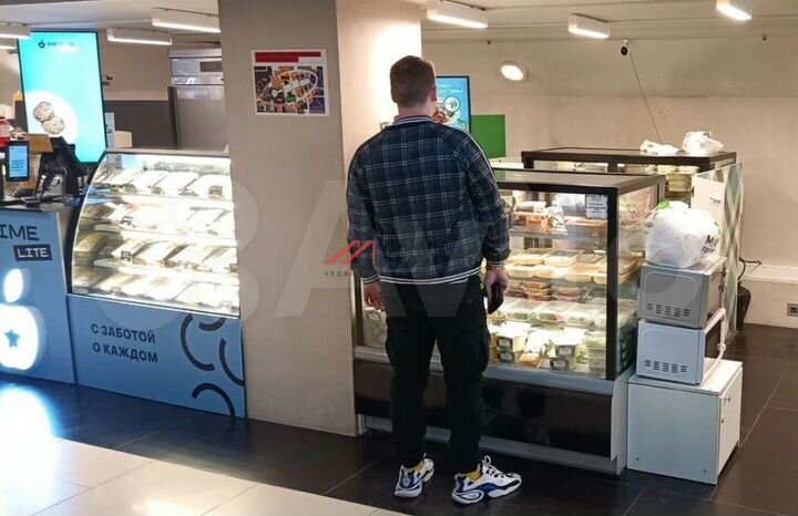 Продам торговое помещение, 64 м²