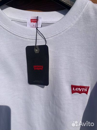 Футболка levis