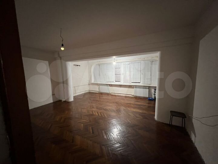 3-к. квартира, 70 м², 8/9 эт.