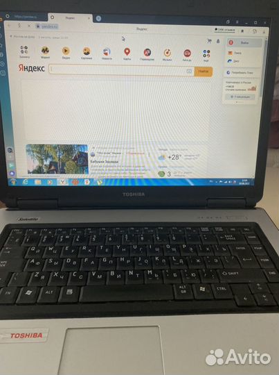Ноутбук Toshiba