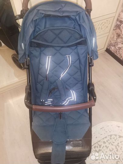 Прогулочная коляска capella