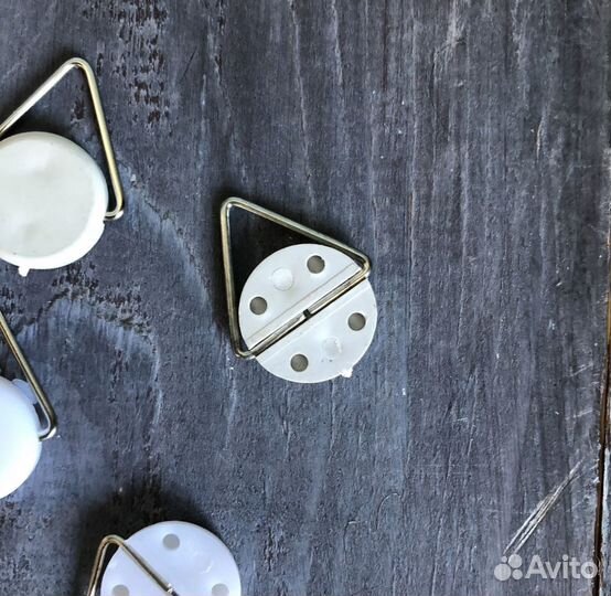 Подвес для тарелок. 20 мм