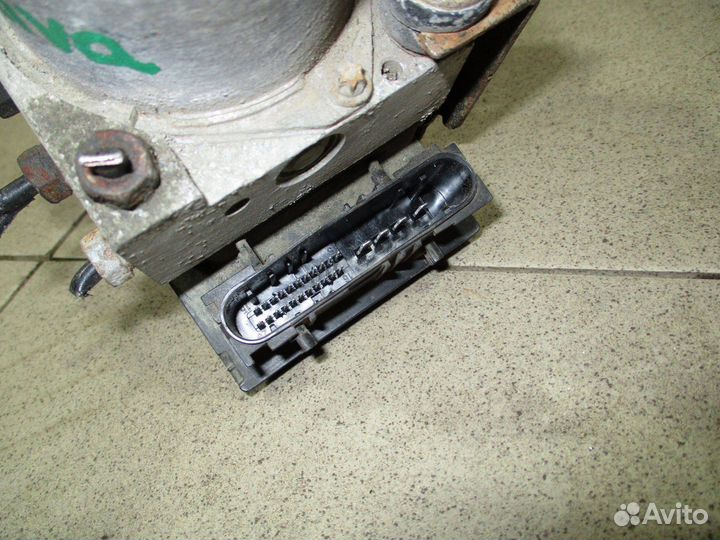 Блок ABS (насос) Opel Meriva A 2003-2012