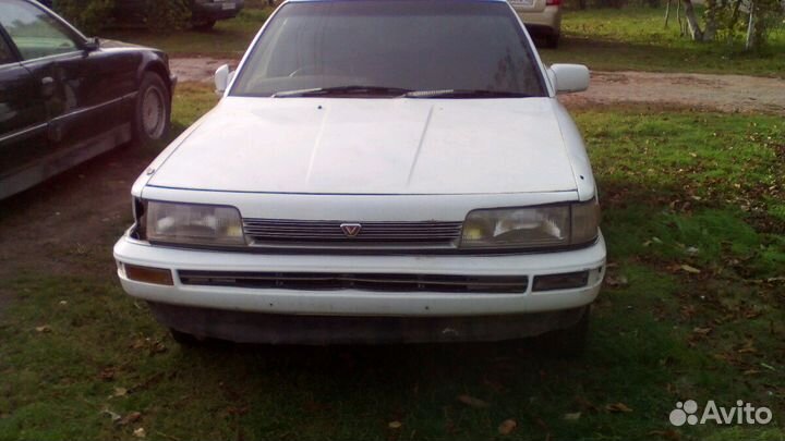 Toyota Camry 1.8мт, 1989, 340000км