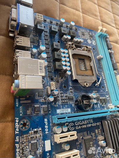 Материнская плата gigabyte GA h61m-d2-b3