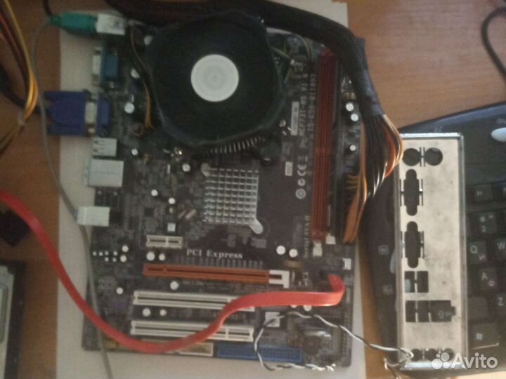 Материнская плата lga 775