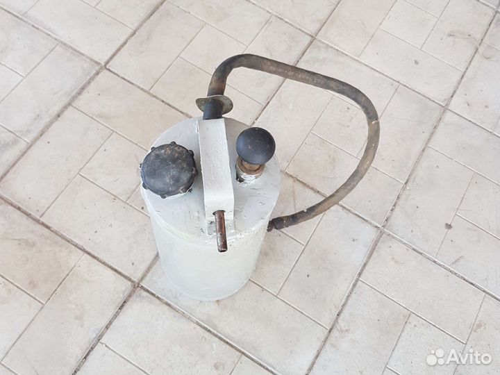 Нагнетатель масла