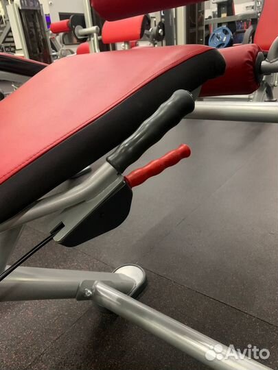 Грузоблочный тренажер сгибания ног сидя Panatta