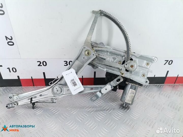 Стеклоподъемник передний правый Opel Astra F рест