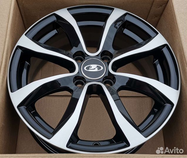 LADA Vesta, Largus R15 новые