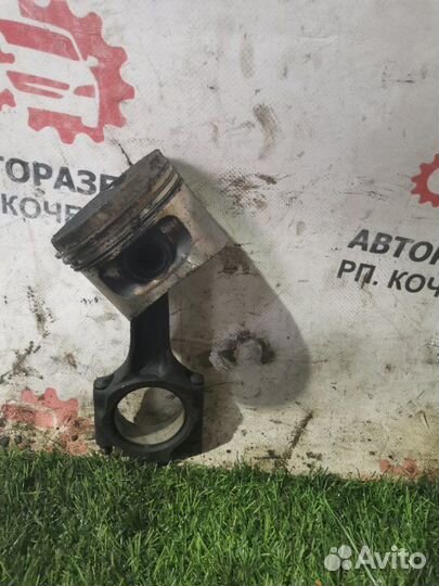 Поршень с шатуном Лада 2109 21083