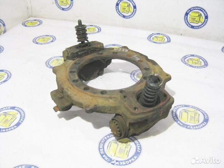 Механизм разжимной задний 1698584 12 отверстий vol