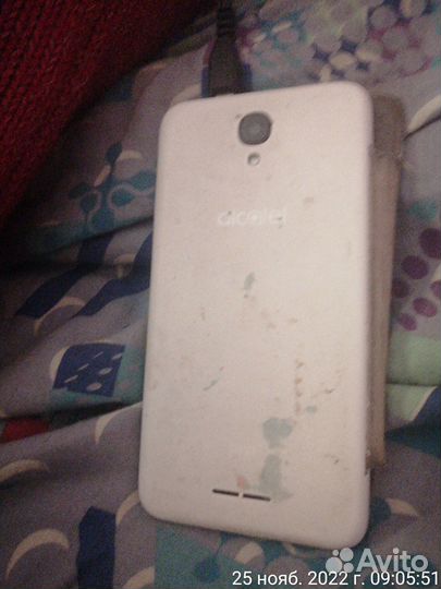 Продаю alcatel