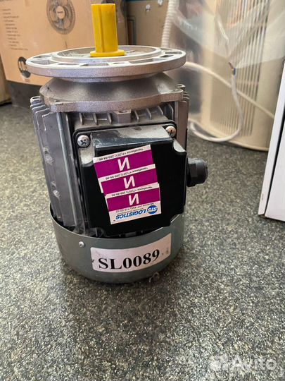 Мотор icme 1100 Вт тип T90S4