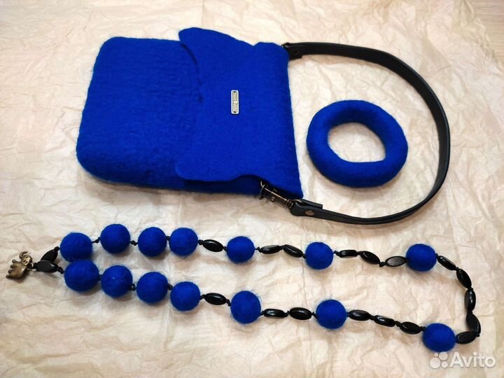 Валяная сумочка