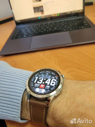 Смарт часы huawei watch 4