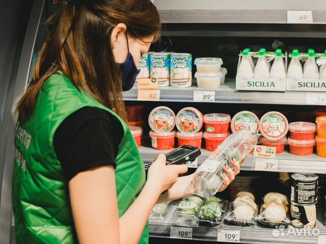 Продавец на выкладку Автозаводской, Комсомольский