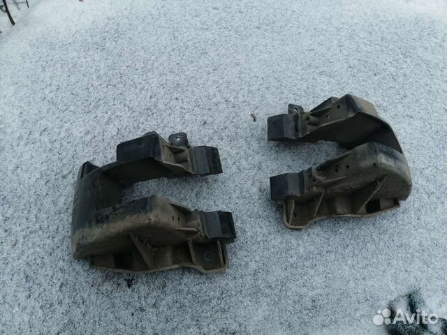 Кронштейн заднего бампера LADA Largus