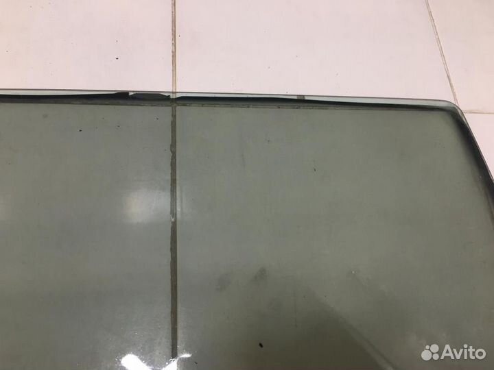 Стекло двери задней правой Mazda Mazda5 5 CR 2005