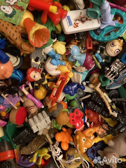 Игрушки фигурки из киндер сюрпризов