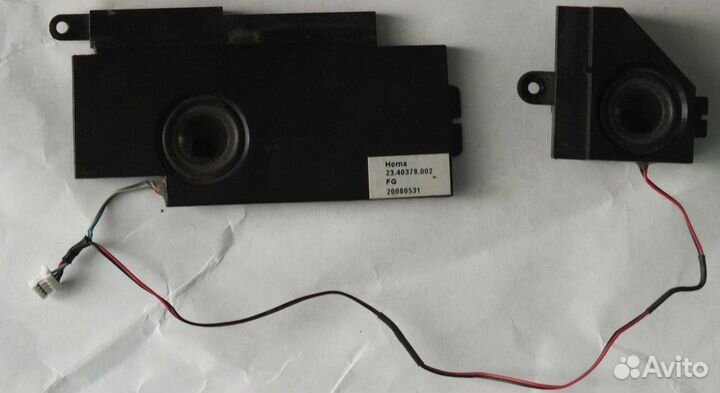 Колонки для ноутбуков (димамики)