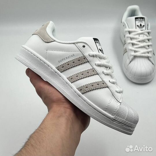 Adidas Superstar