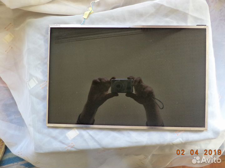 Матрица 15,4 дюйма