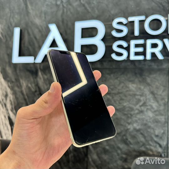 iPhone 11 Pro Max, 64 ГБ