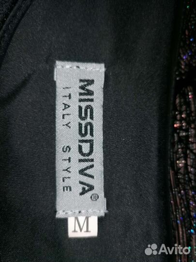 Нарядное женское платье 46 48