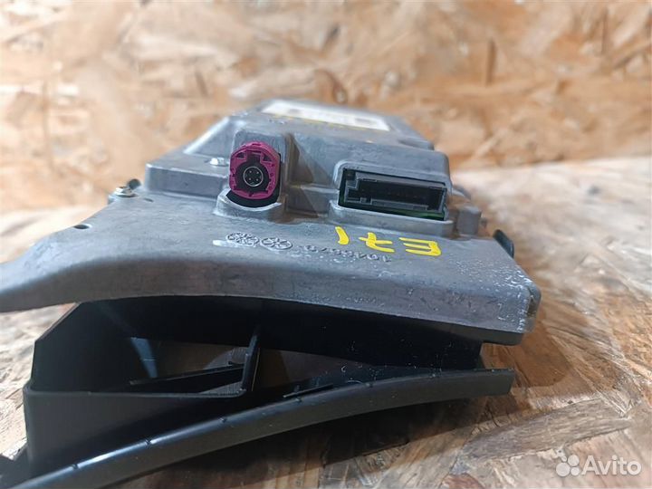 Монитор Bmw X6 E71 3.0 40D дизель 2011