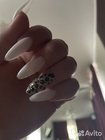 Мастер маникюра