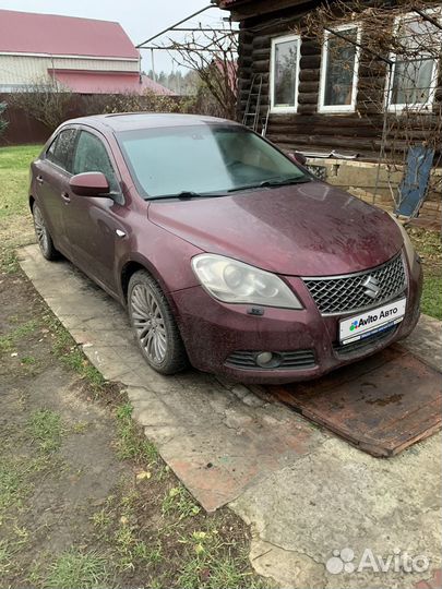 Suzuki Kizashi 2.4 CVT, 2010, битый, 139 000 км
