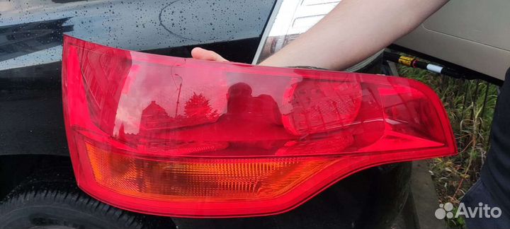 Продам задние фонари Ауди Q7 Audi q7 2008 г.в