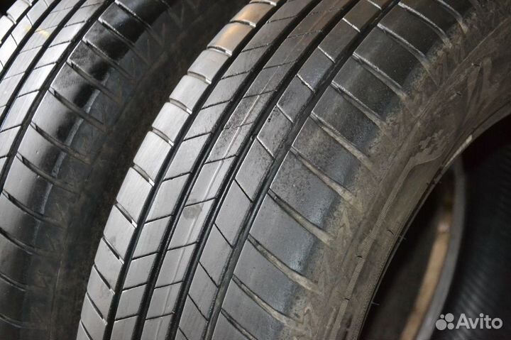 Bridgestone Turanza T005 215/65 R17